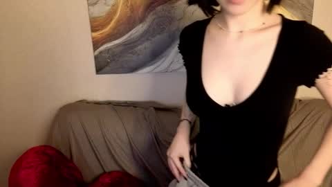 Loly online show from May 7, 1:43 am