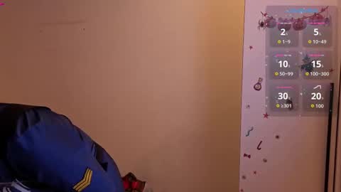 Lora online show from January 11, 2:44 pm