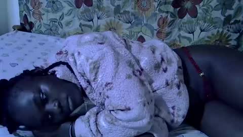 lora_amor online show from April 29, 2:37 am