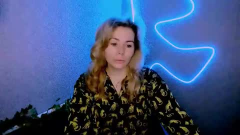 Lora online show from February 2, 2:54 am