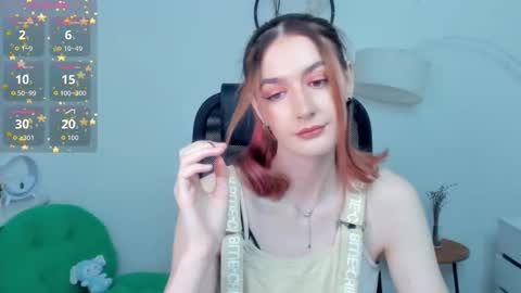 Lora online show from December 18, 10:31 am