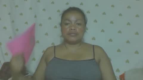 LorahxVane online show from May 11, 12:07 pm