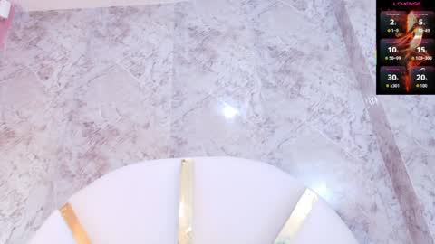 Lorena Gate online Colombia 230 pm to 930 pm online show from April 9, 6:19 am