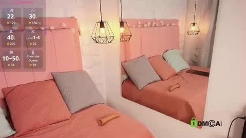 Lorena online show from October 24, 2:24 pm