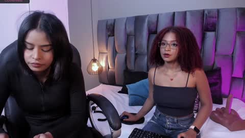 Snapshot of lorena_vieira_ chatting on January 31, 9:26 pm Lorena Vieira  online show from January 31, 9:26 pm