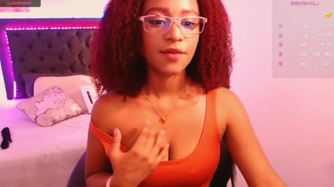 Snapshot of lorena_vieira_ chatting on January 12, 3:35 pm Lorena Vieira  online show from January 12, 3:35 pm