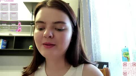 Esma online show from June 5, 10:21 am