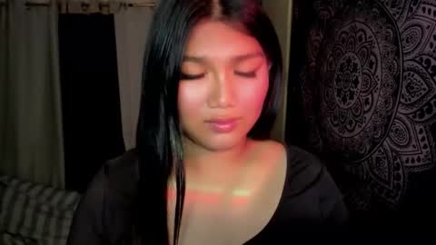 Sweet   online show from April 14, 4:51 pm