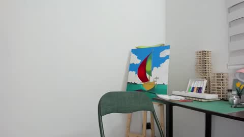 Kristen LoveBerry online show from February 3, 6:40 am