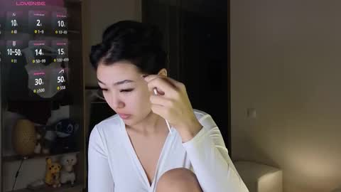 Snapshot of love_peace_here chatting on October 22, 1:43 am hi its me online show from October 22, 1:43 am