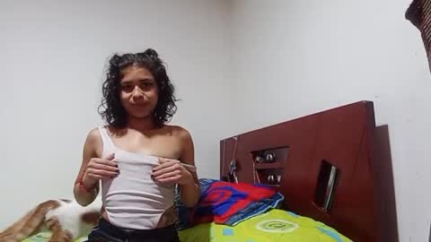 hiana online show from April 16, 10:45 pm