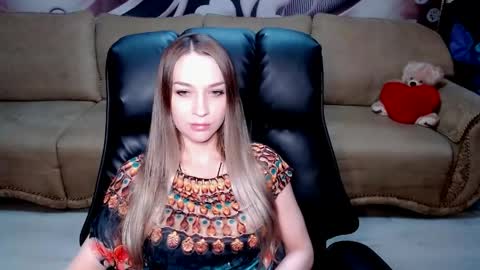 private open online show from June 5, 12:33 pm
