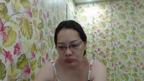 Snapshot of lovelyasiancutie chatting on October 26, 8:37 pm lovelyasiancutie online show from October 26, 8:37 pm