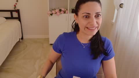 Beatrice online show from April 4, 11:09 am