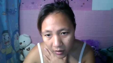 Snapshot of lovelyladylynxxx chatting on February 14, 12:51 am LocwlyLSYlYNXXX online show from February 14, 12:51 am