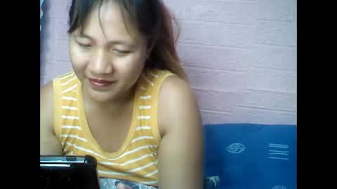 Snapshot of lovelyladylynxxx chatting on March 6, 10:09 am LocwlyLSYlYNXXX online show from March 6, 10:09 am