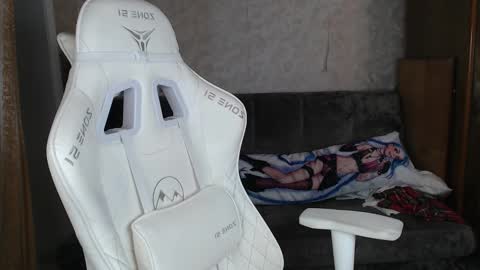 lovers613228 online show from February 1, 1:10 pm