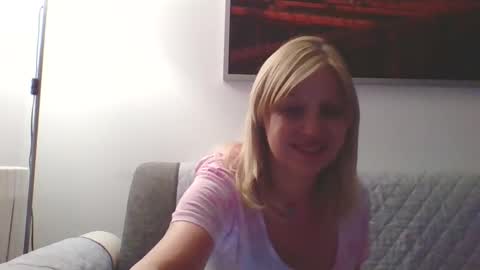 Marlyn online show from September 24, 10:31 pm