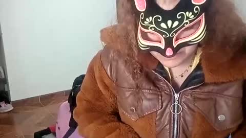 Snapshot of luana363 chatting on February 3, 5:51 am luana363 online show from February 3, 5:51 am