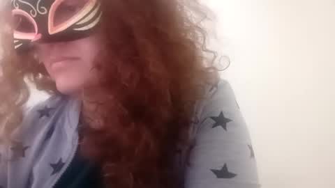 Snapshot of luanapowerful chatting on February 16, 3:38 pm luanapowerful online show from February 16, 3:38 pm