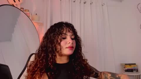 Lucia online show from February 2, 7:25 pm