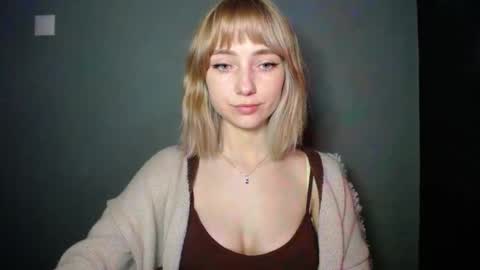 Lucy online show from March 4, 7:31 pm