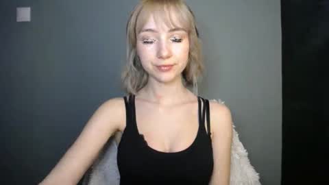 Lucy online show from March 15, 7:38 pm