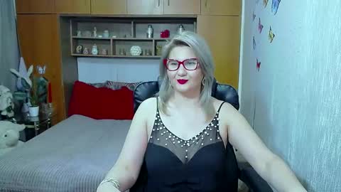 Lucille Fenly online show from March 19, 10:03 pm