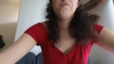 Lucy online show from February 6, 9:06 pm