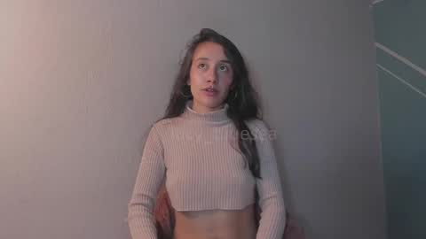 Lucy Herrera online show from April 18, 1:19 am