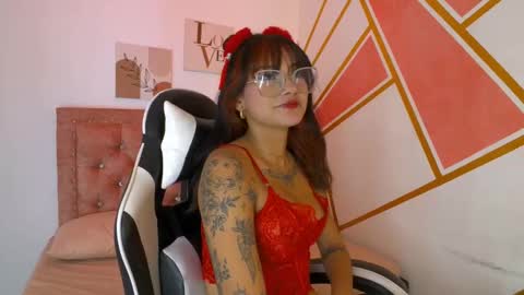 Lucy online show from March 15, 3:41 am