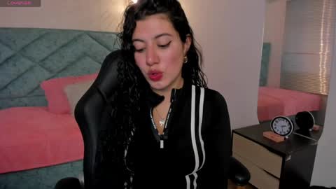 Lucy Greys online show from April 16, 11:43 am