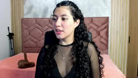 Lucy Greys online show from March 5, 7:31 pm