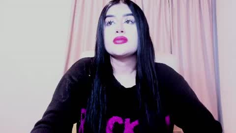 Luisa Diaz online show from August 7, 1:34 am