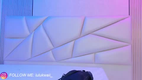 lulu online show from April 13, 7:03 pm