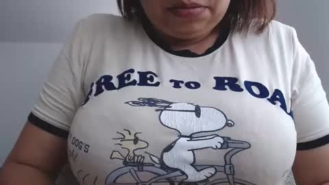 Snapshot of lumi_84 chatting on December 21, 12:59 pm LUMI online show from December 21, 12:59 pm