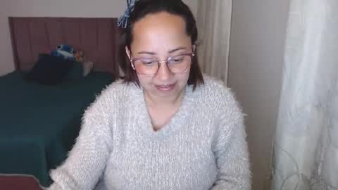 Snapshot of lumi_84 chatting on March 9, 12:42 am LUMI online show from March 9, 12:42 am