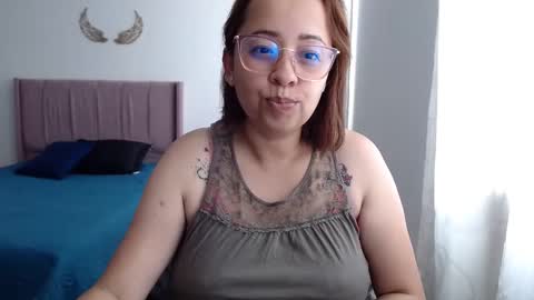 Snapshot of lumi_84 chatting on January 7, 5:53 pm LUMI online show from January 7, 5:53 pm