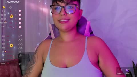 Luna online show from December 5, 3:39 pm