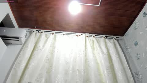 Luna Eva online show from March 13, 6:09 pm