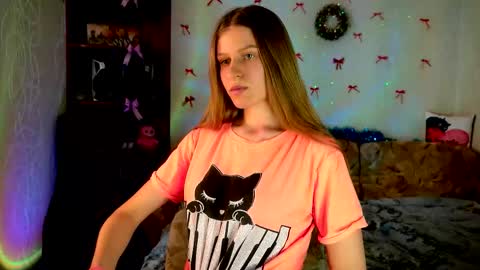 luna_evan online show from February 9, 11:12 am