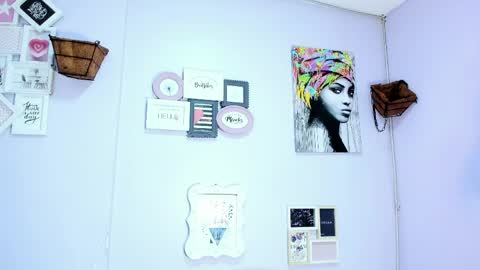 luna_ferrari online show from March 26, 11:56 am