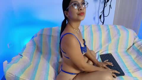 Lunaa online show from June 16, 1:56 pm
