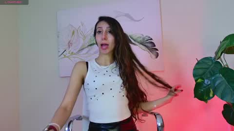 luna online show from April 6, 6:09 pm