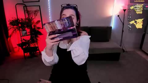 Li online show from November 27, 3:26 pm