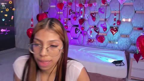 Luna online show from February 5, 9:40 pm