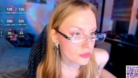 Britney online show from March 8, 9:18 pm