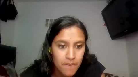 lunaevans42 online show from February 19, 7:24 pm