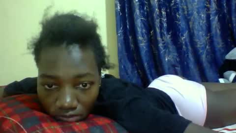 lunah_kitty online show from April 29, 10:51 am