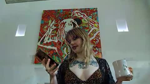 Billie Bubbles online show from November 5, 7:24 am